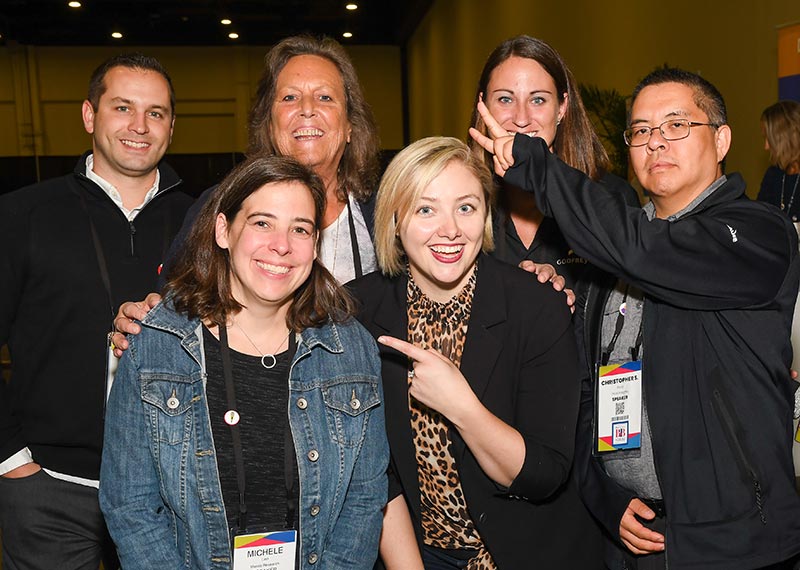 Group of smiling PRO members at MarketingProfs' B2B Forum